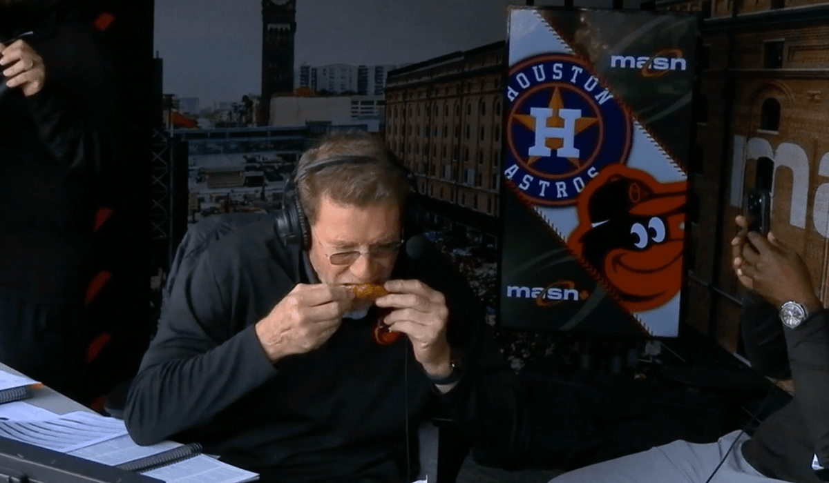 He finally tried a chicken wing! He’s 80! Plus: The most unhittable pitcher ever