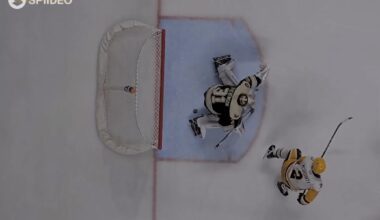 Hockey Fans Throw Trash on Ice After Wild Goal
