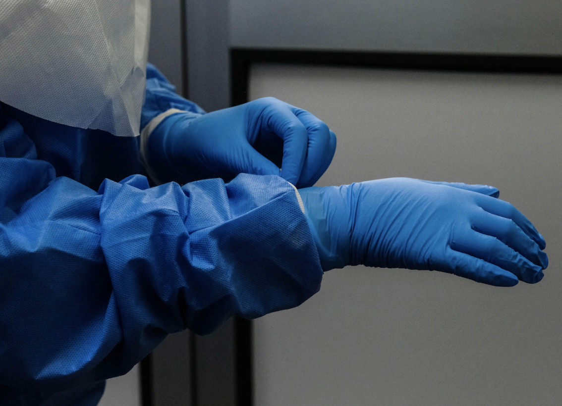 U.S. to send Americans exposed to Ebola to makeshift hospital in Kenya | The Transmission