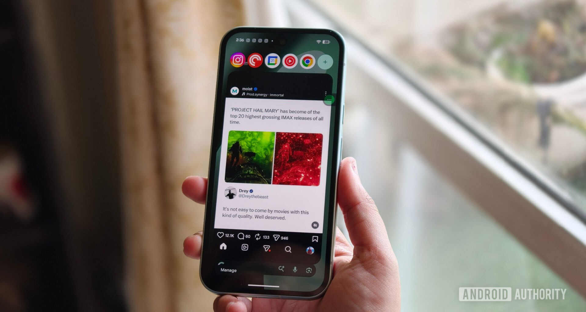 Scrolling on Instagram via bubbles feature on Android 17