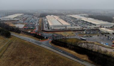 Data center battles started in states – moving to Congress