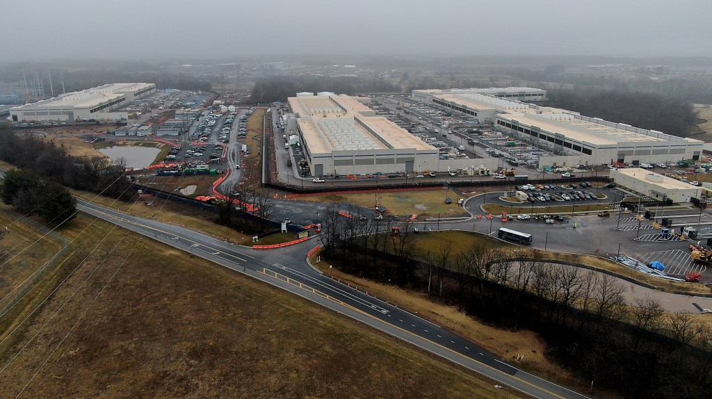 Data center battles started in states – moving to Congress