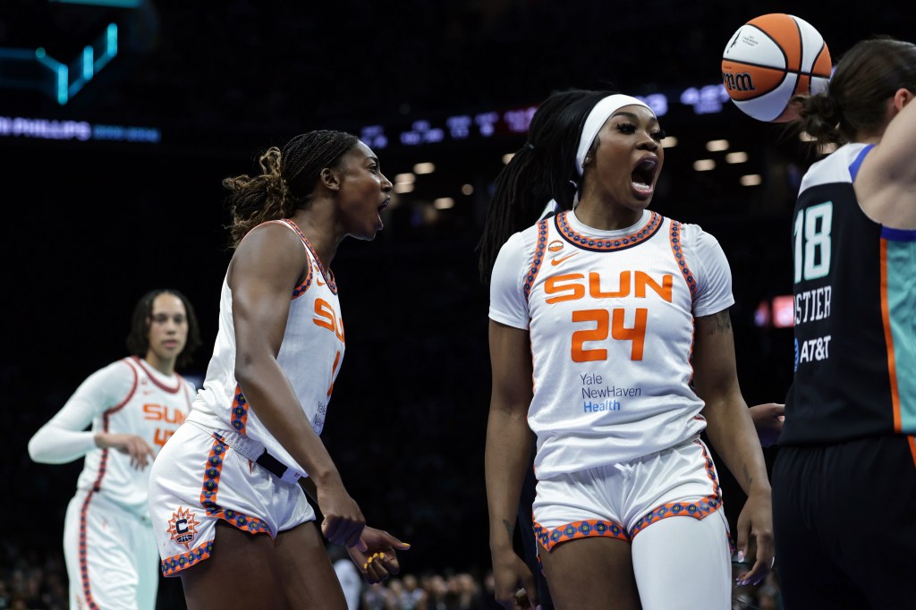 Why CT Sun's Aneesah Morrow takes pride in being undersized