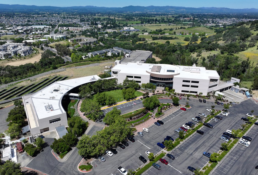 Medtronic exit deepens questions about North Bay's manufacturing future