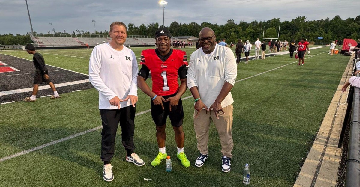 2027 four-star RB Tyson Robinson commits to Michigan Football