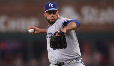 Carlos Estévez Diagnosed With Rotator Cuff Strain