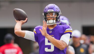 Packers Cut QB Desmond Ridder