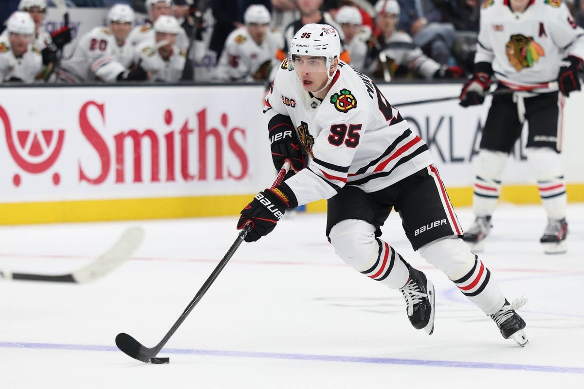 Where things stand between Blackhawks, Ilya Mikheyev: Interest and pragmatism