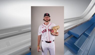 Hallsville’s Justin Slaten earns 4th hold in Red Sox win