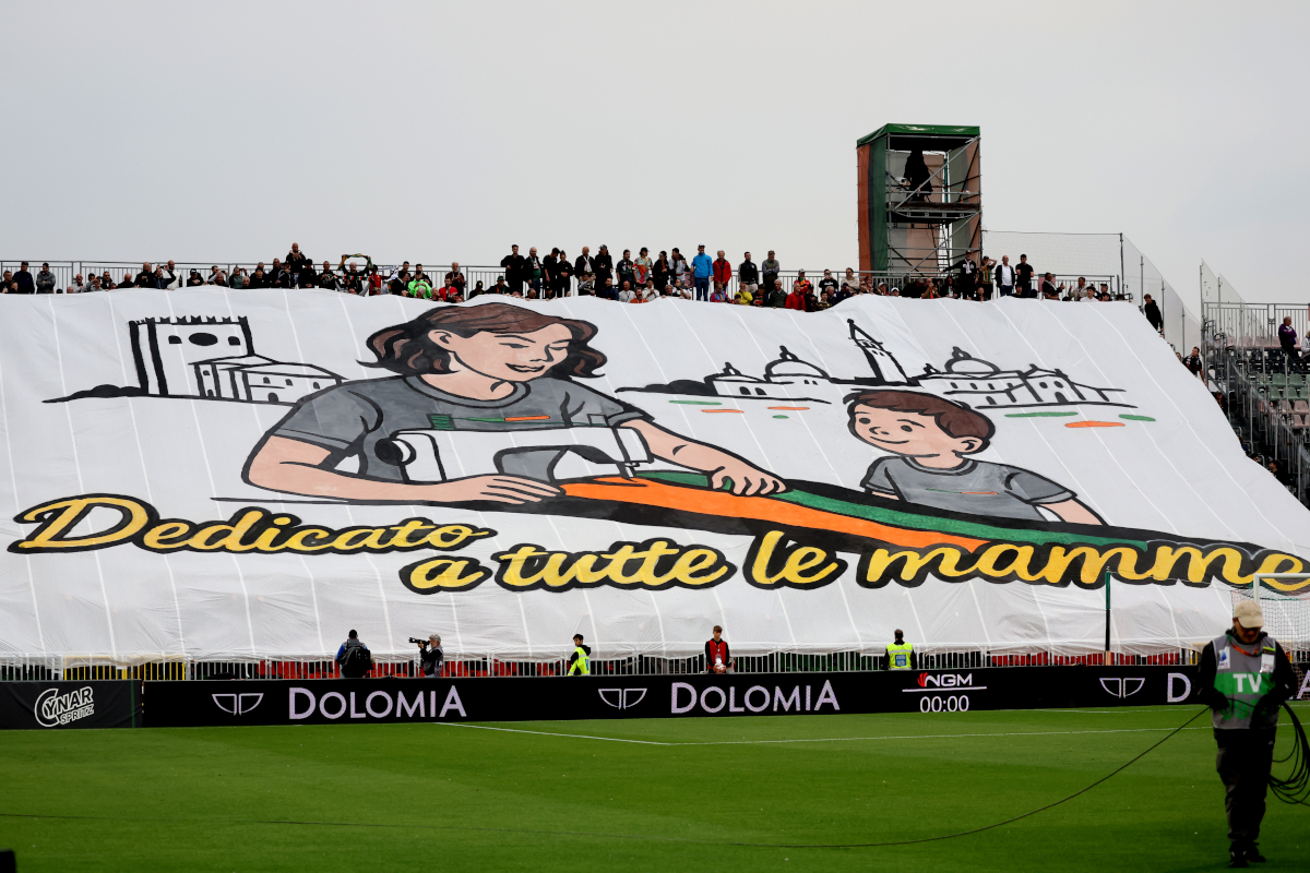 VENICE, ITALY - MAY 12: Supporters of Venezia during the Serie A match between Venezia and Fiorentina at Stadio Pier Luigi Penzo on May 12, 2025 in Venice, Italy. (Photo by Maurizio Lagana/Getty Images)