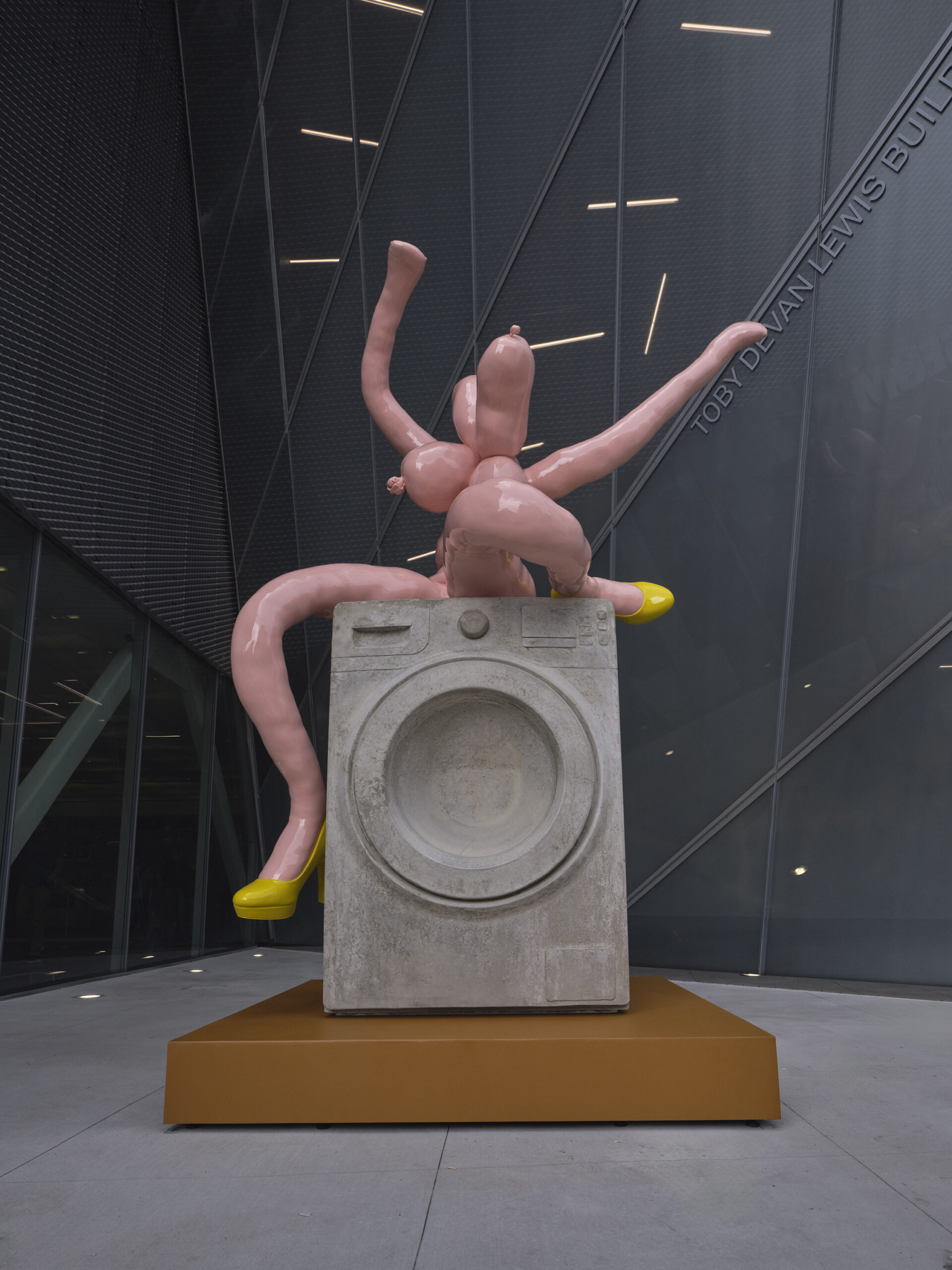Sarah Lucas