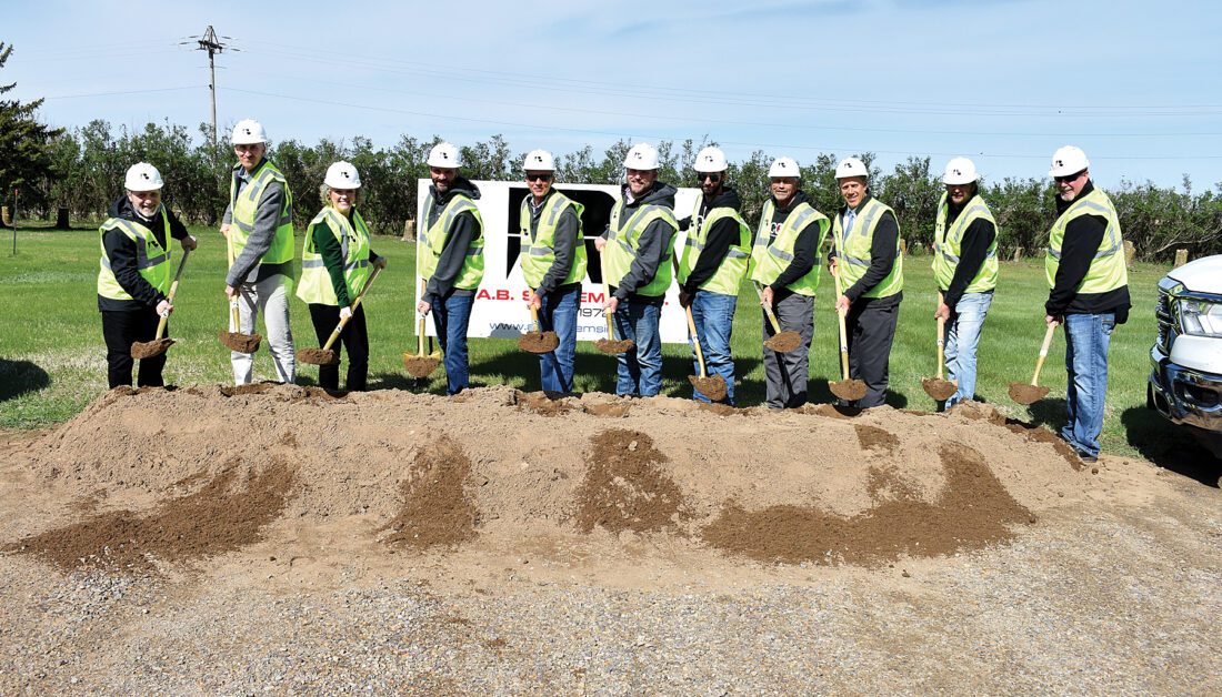 Breaking ground at Winnebago Manufacturing | News, Sports, Jobs