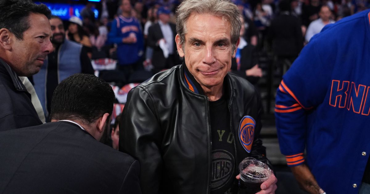 Ben Stiller welcomes a photo with Mike Brown's wife, after Knicks coach said she was afraid to ask :: WRAL.com