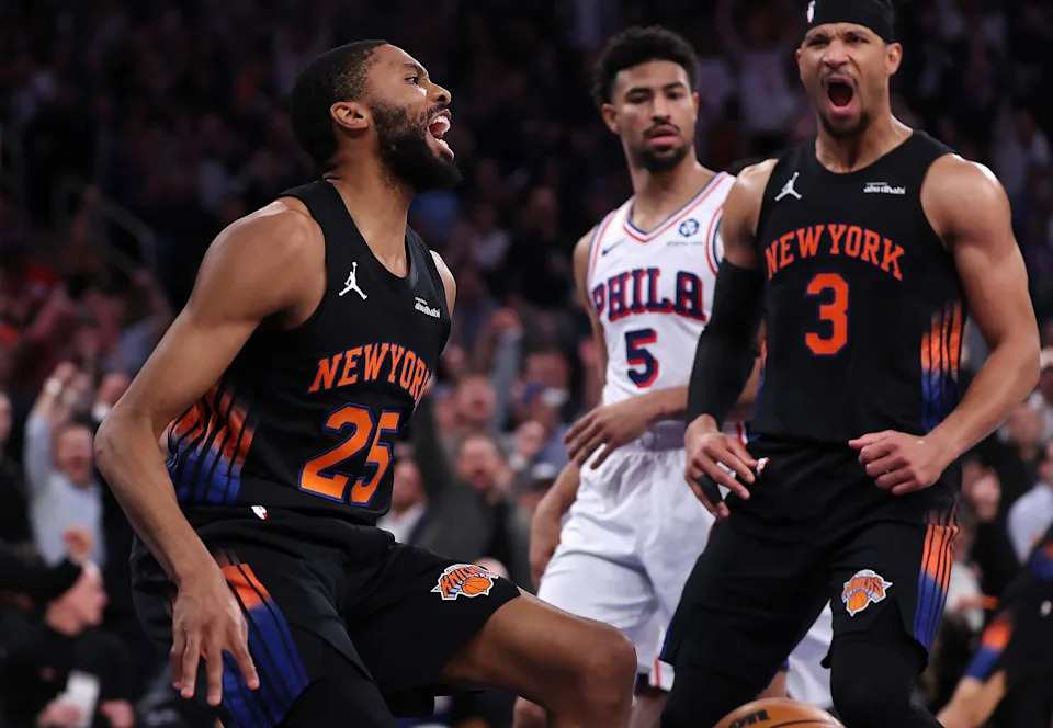 The Knicks relied on a balanced effort to win a back-and-forth Game 2 over the 76ers.