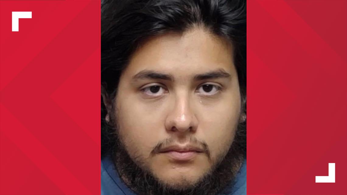 Man arrested after allegedly breaking infant's leg, BCSO says