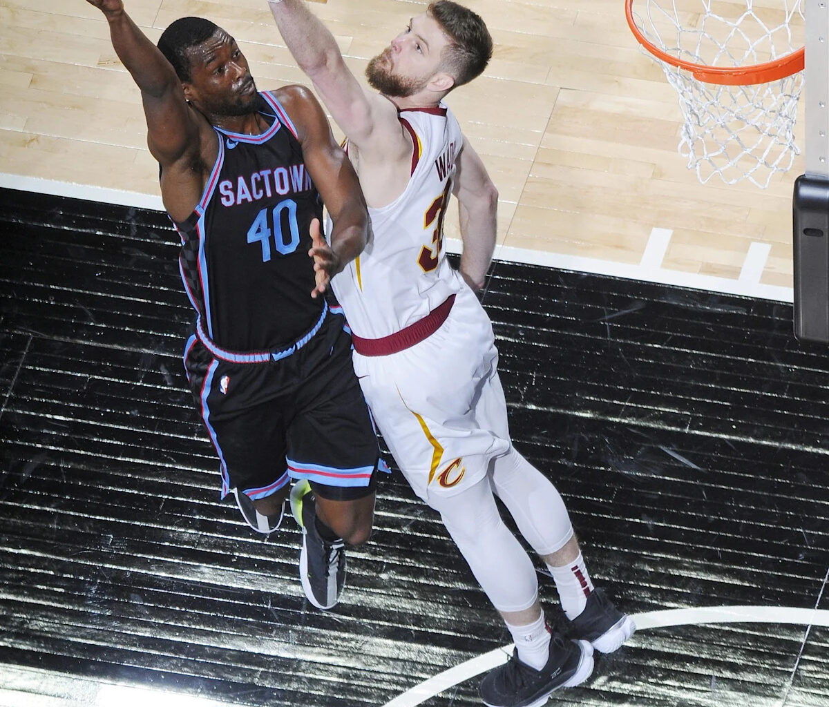 Reporting links Phoenix Suns to Harrison Barnes and Dean Wade