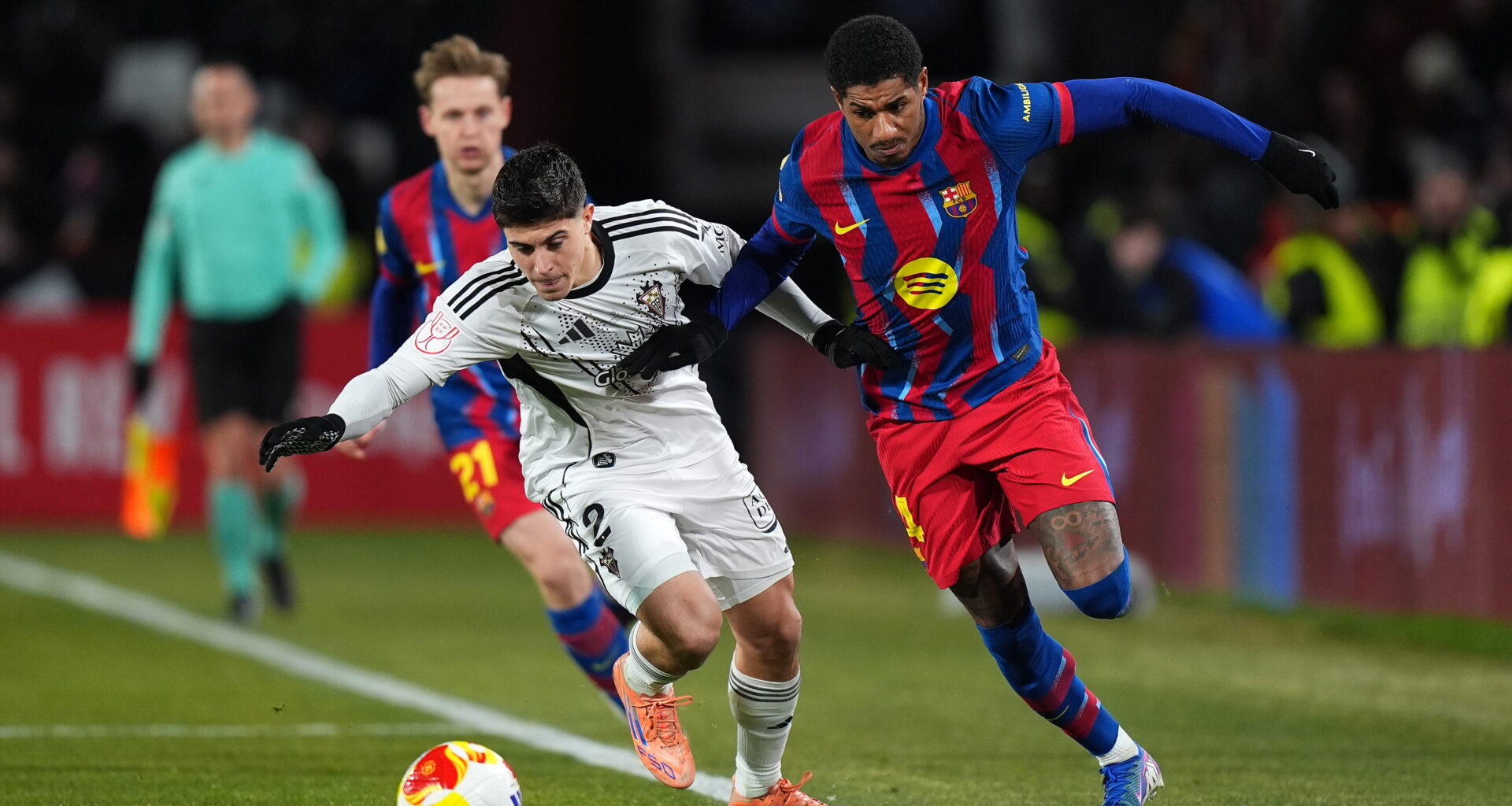 Flick settles Rashford debate as Barcelona transfer decision made
