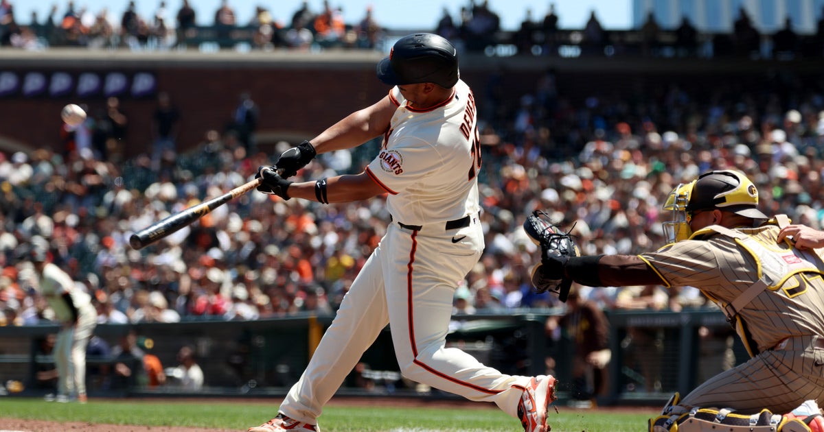 Ty France's 2-run triple leads Padres over Giants 5-1