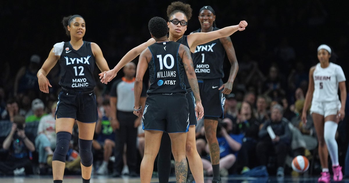 Courtney Williams scores 25, Natasha Howard adds 22 and the Lynx beat the Dream 96-81