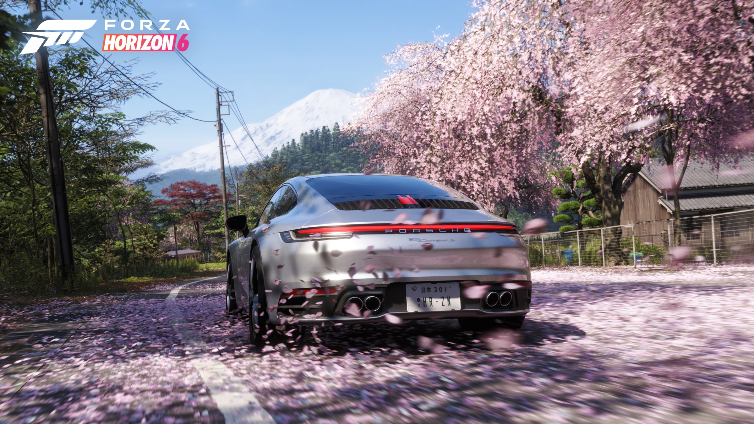A screenshot from the video game Forza Horizon 6.