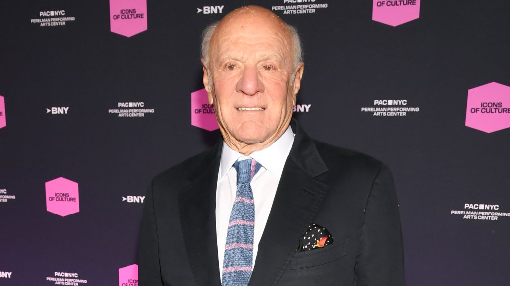 Barry Diller Wants To Buy CNN "Before They Ruin It Any Further": "Hopefully Before It's Extinct"