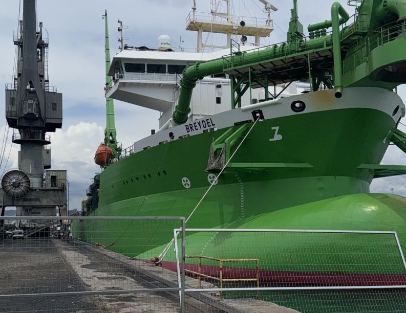 BREAKING NEWS: DEME, Van Oord JV kicks off Thessaloniki dredging program