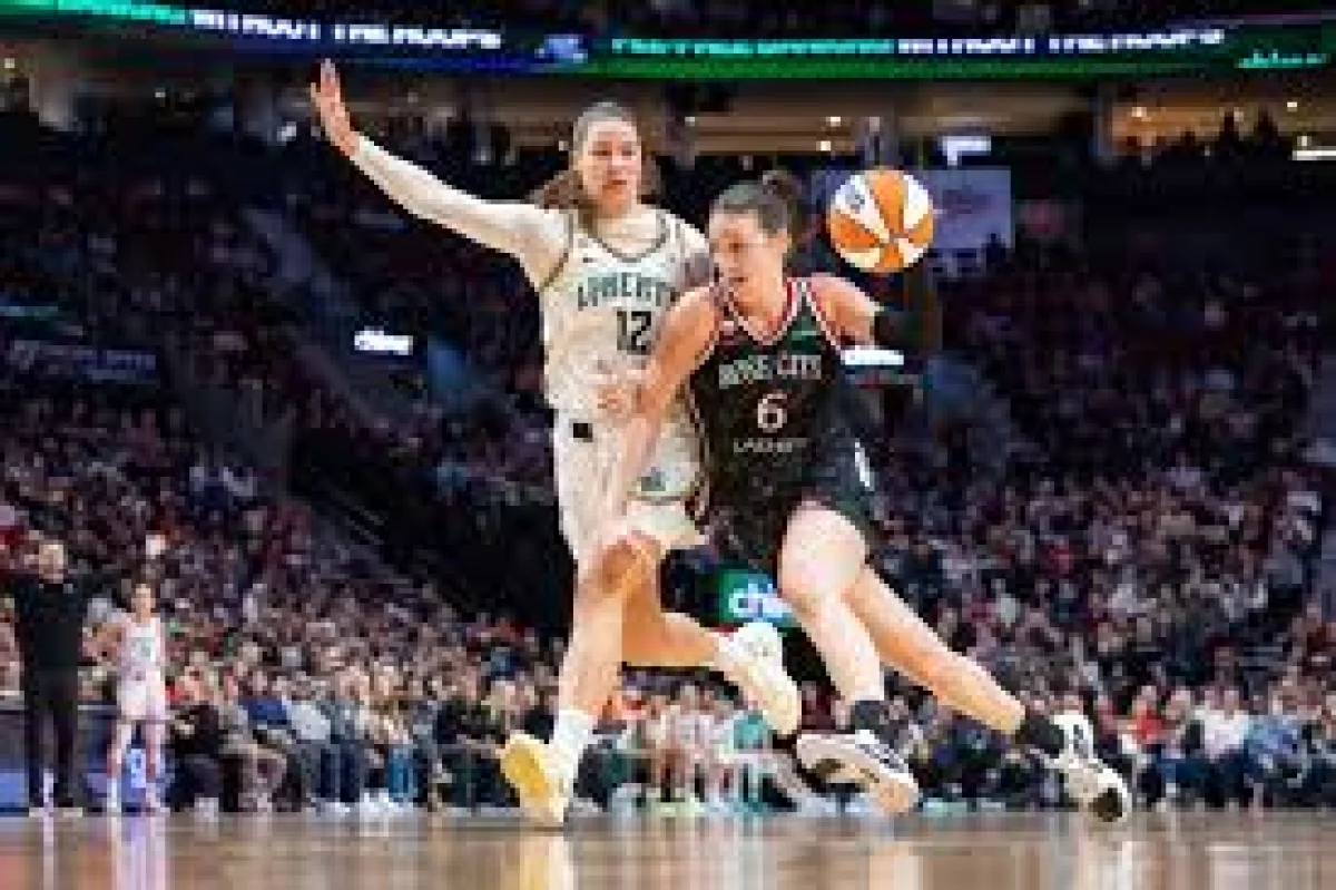 Bridget Carleton, Sarah Ashlee Barker lift Portland Fire past Sun 83-82 — Mogaz