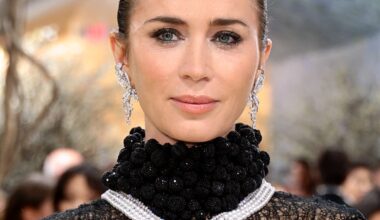 Emily Blunt Wears $500,000 Pearl Body Necklace Fashion
