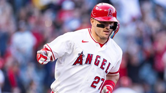 Angels grab back-to-back wins over Rangers behind Trout's first inning home run