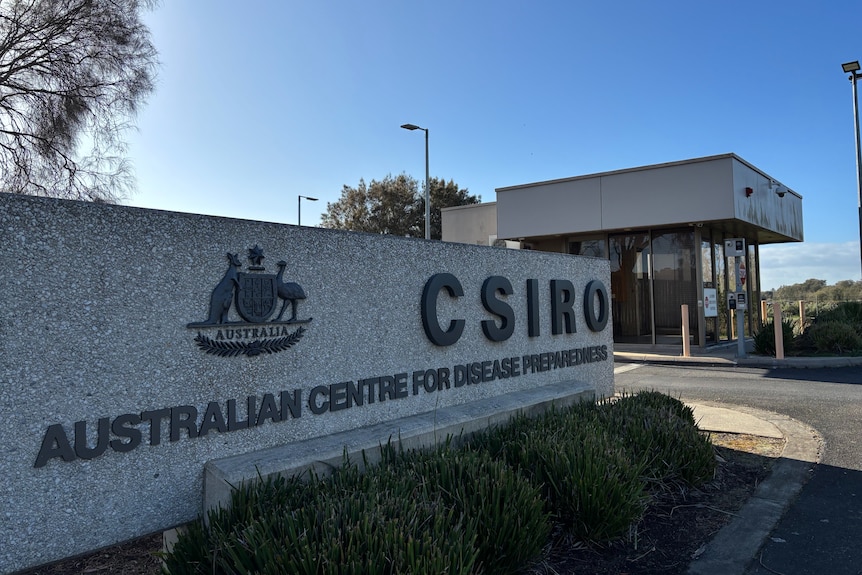 A sign outside a facility reading CSIRO Australian Centre for Disease Preparedness.