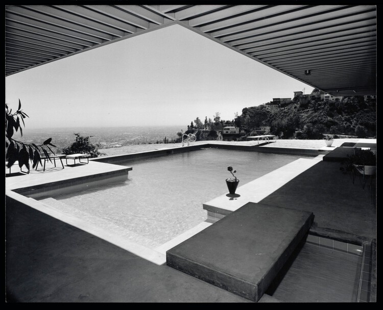 Case Study Houses and the Myth of a Universal Domestic Ideal - Image 21 of 21