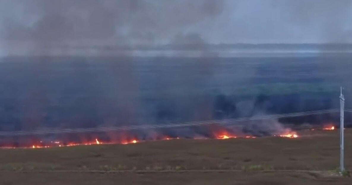 Broward wildfire rages in Everglades as new blaze ignites near Florida City in south Miami-Dade
