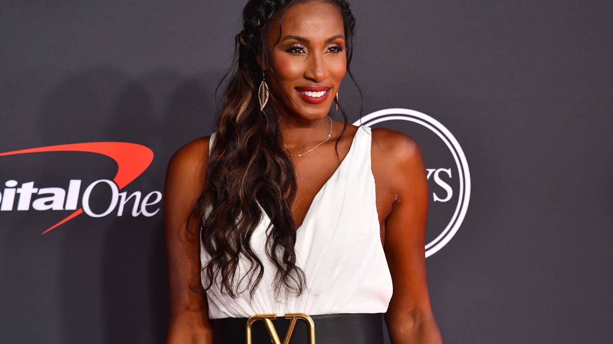 Lisa Leslie to Receive Statue at Crypto.com Arena After Magic Johnson's Support
