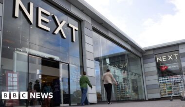 Next boss warns of 'dramatic' fall in entry-level jobs - BBC