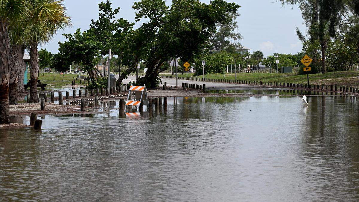 Why Coquina Beach parking lot flooded after $6M upgrade