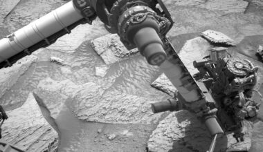 Watch NASA's Curiosity Rover Struggle to Break Loose From a Rock on Mars