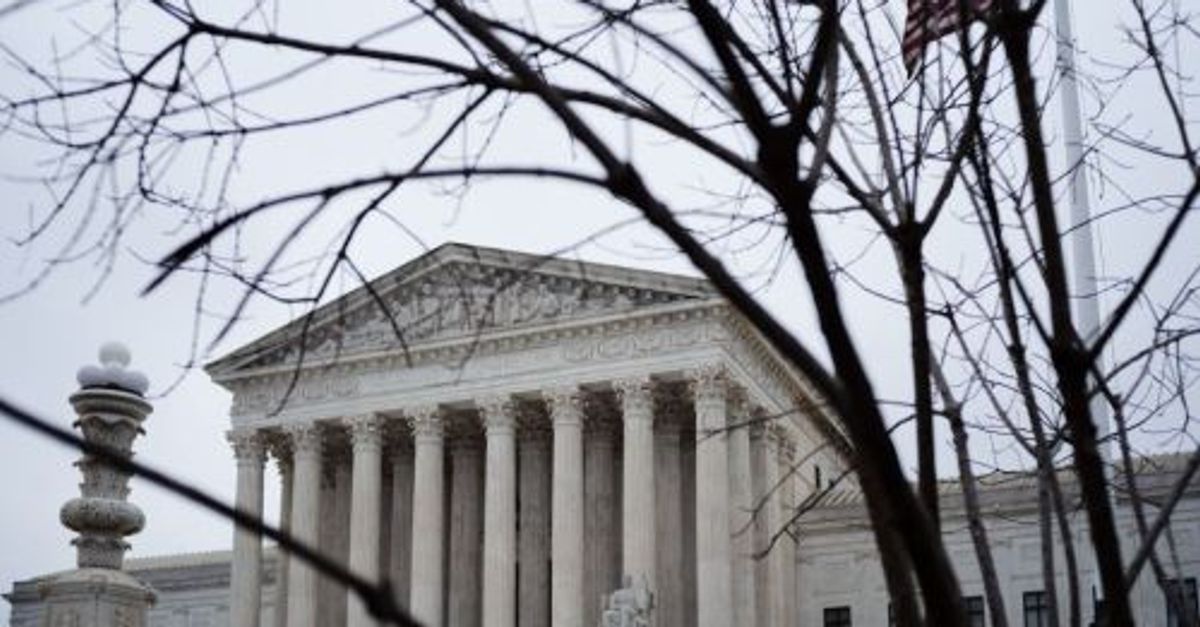 Court extends temporary order allowing access to abortion pill by mail