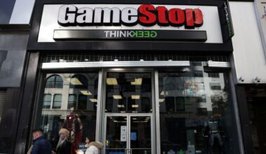 GameStop is preparing offer for eBay, WSJ reports