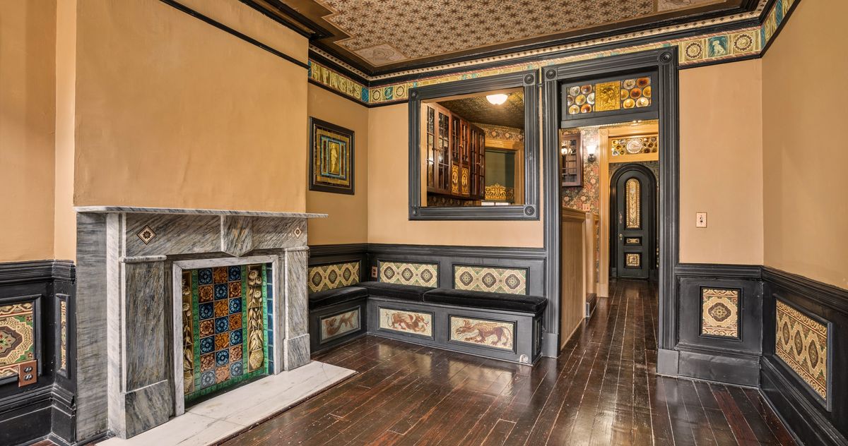 An Eccentric Victorian Stuffed into a West Village Walk-up