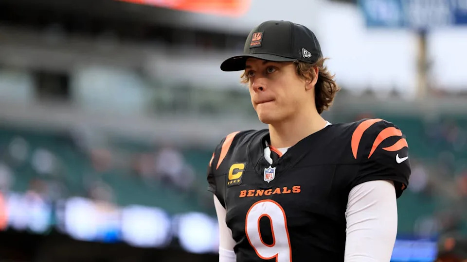 Dec 28, 2025; Cincinnati, Ohio, USA; Cincinnati Bengals quarterback Joe Burrow (9) leaves the field after a game against the Arizona Cardinals at Paycor Stadium. Mandatory Credit: Katie Stratman-Imagn Images© Katie Stratman-Imagn Images.