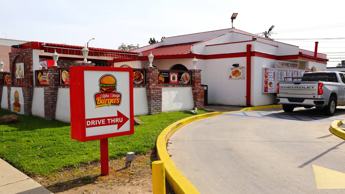 Thousands Told To Avoid Drive-Thrus in Texas