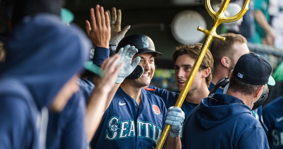 Mariners slug 4 homers in their 9-2 victory over the Athletics :: WRAL.com