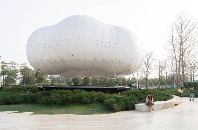 Dongguan MIXC VILLAGE IP Installation / PILLS - Exterior Photography
