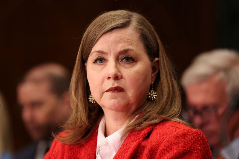 More Fed policymakers eye possible rate hike as inflation risks rise
