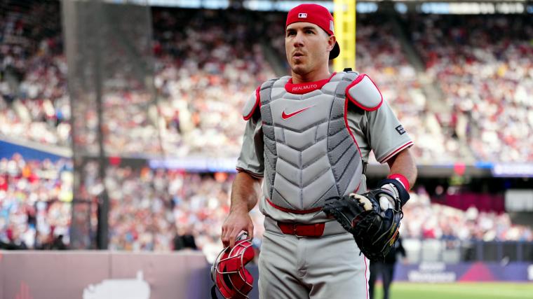 Phillies' J.T. Realmuto urged to make one major catching change