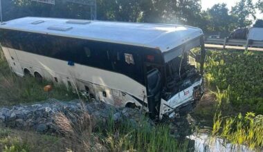 5 Mass. residents killed in Virginia crash involving bus, SUVs