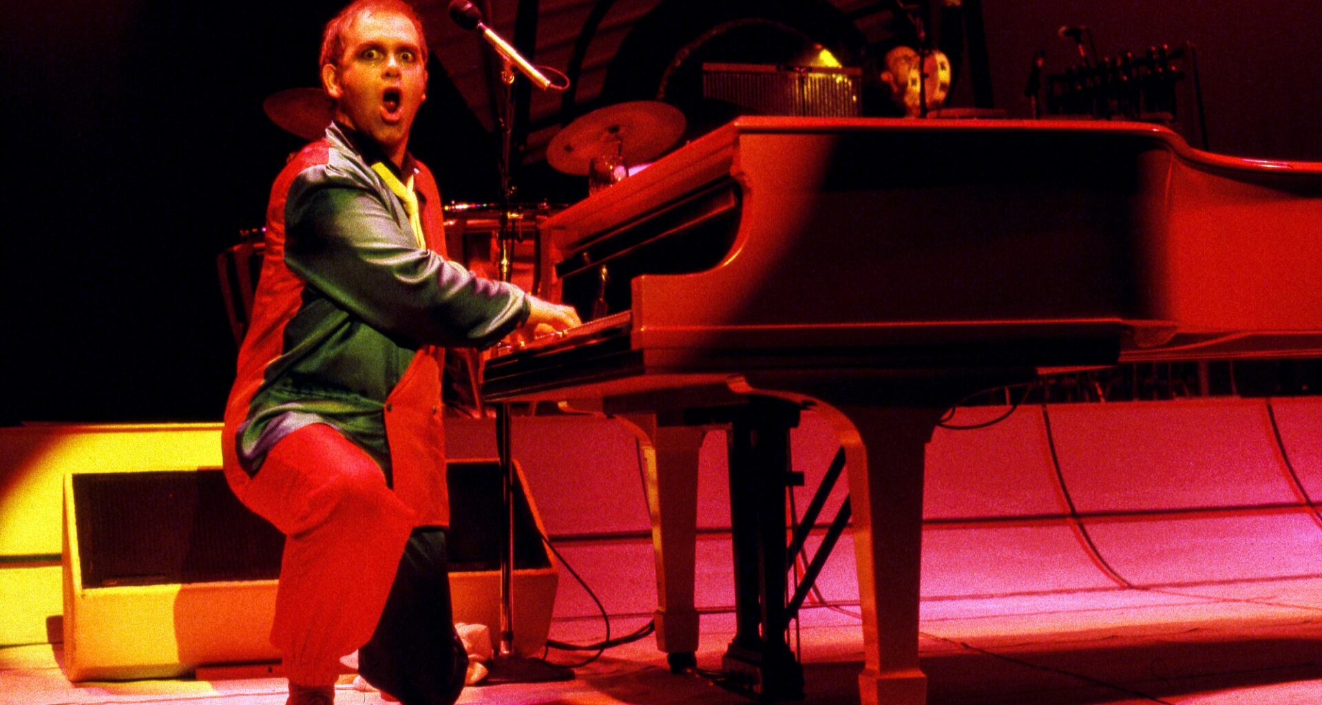 3 Sing-Along Rock Songs From 1979 That Every 70s Kid Can Still Belt Out Today