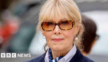 US justice department launches criminal investigation into Trump accuser E Jean Carroll, reports say - BBC
