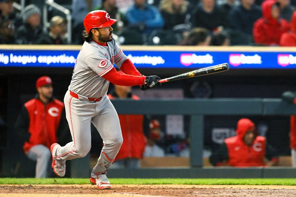 Eugenio Suárez, shown against the Minnesota Twins April 17, is working his way back from an oblique injury.