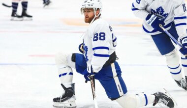 Johnston: Maple Leafs willing to discuss trade for any player on their roster outside of Auston Matthews, including names like William Nylander